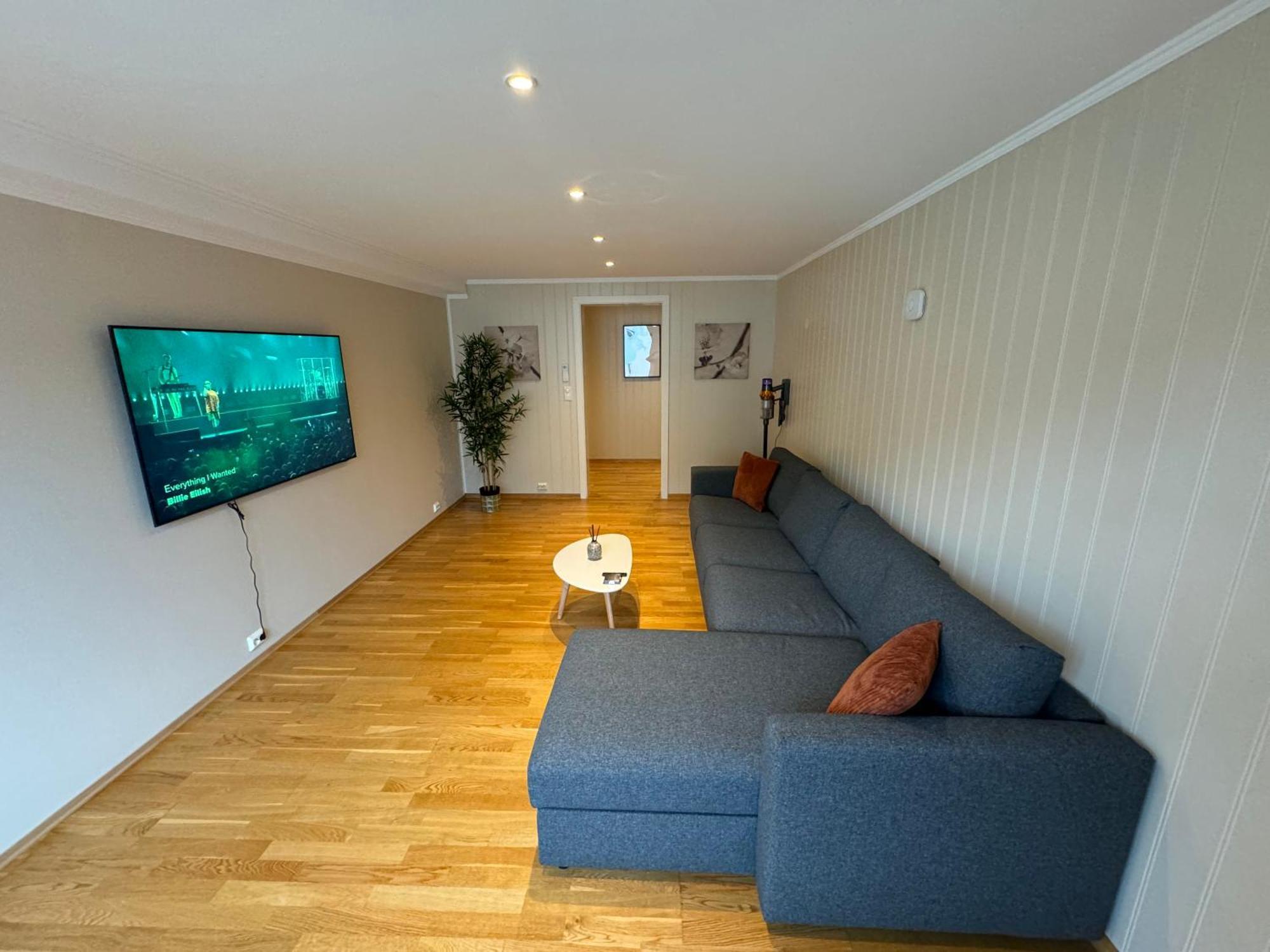 Charming 3-Bedroom Apartment In The Heart Of Kristiansund Eksteriør billede